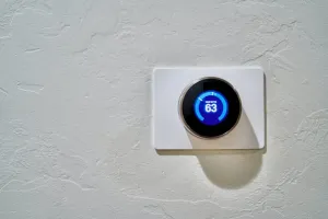Czym wyczyścić ekran telewizora LED? Domowe sposoby na czyszczenie